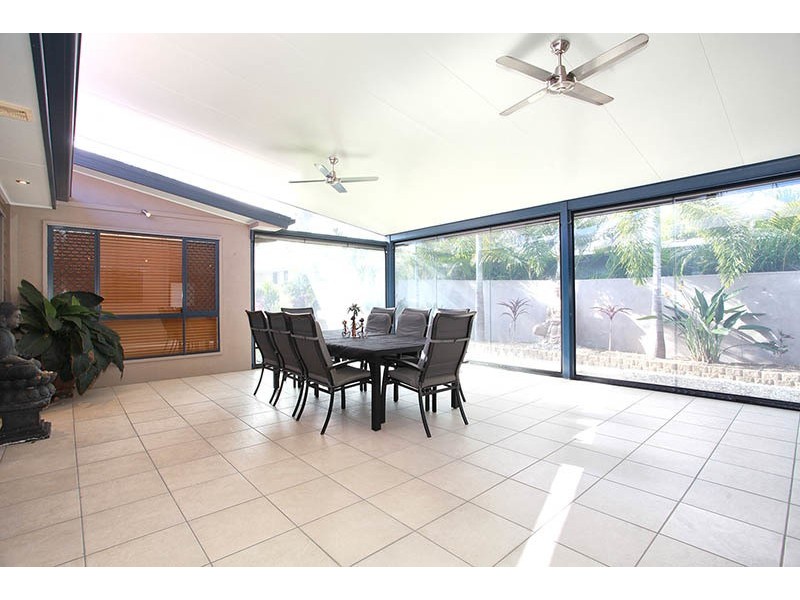 14 Brush Box Place, Heathwood QLD 4110
