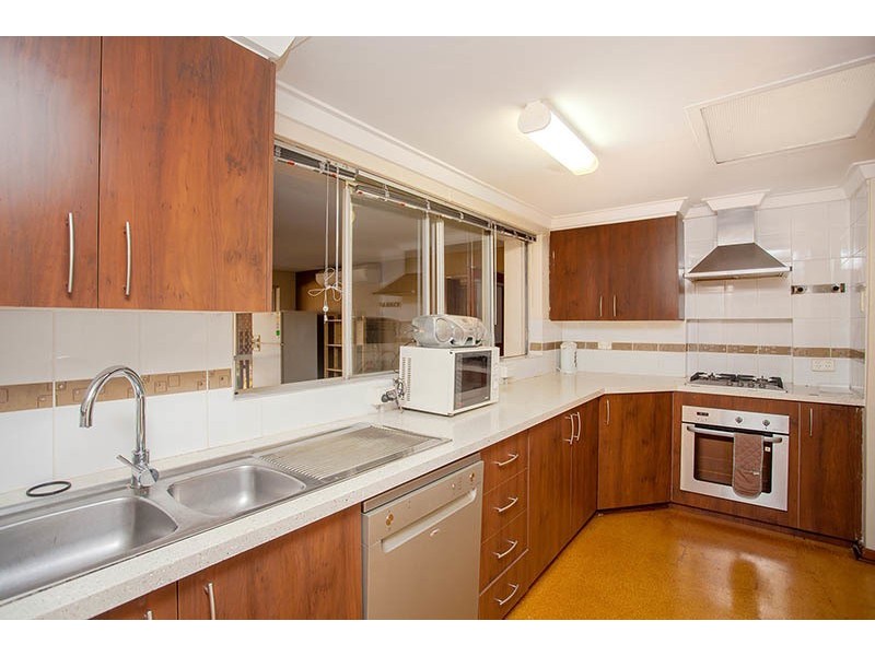 11  Ruan Place, Kewdale WA 6105