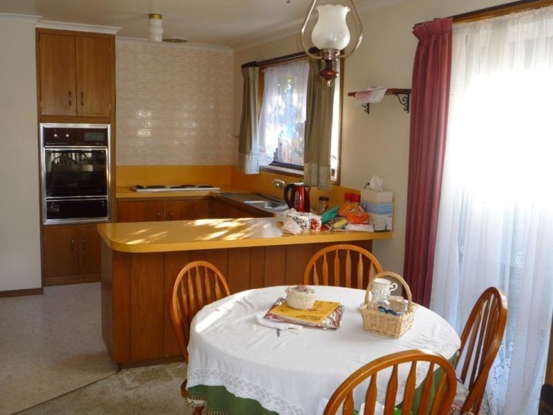 17 Hambledon Avenue, Park Grove TAS 7320