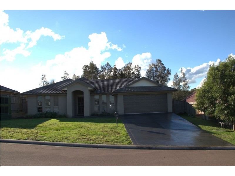 4 Poplar Level Terrace, East Branxton NSW 2335