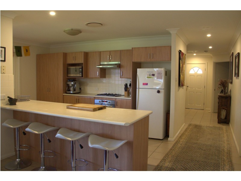 4 Poplar Level Terrace, East Branxton NSW 2335