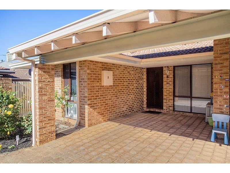 7/112 Moulden Avenue, Yokine WA 6060