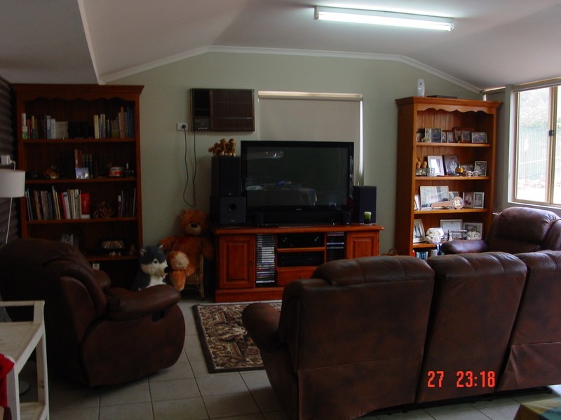 3 Goddard Street, Toodyay WA 6566