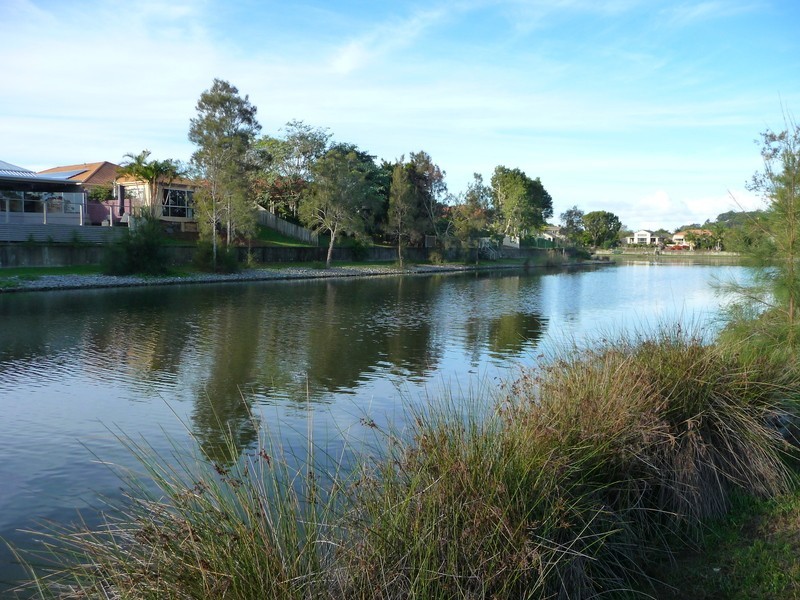 39 Gardendale Crescent, Burleigh Waters QLD 4220