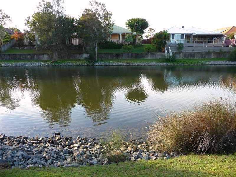 39 Gardendale Crescent, Burleigh Waters QLD 4220