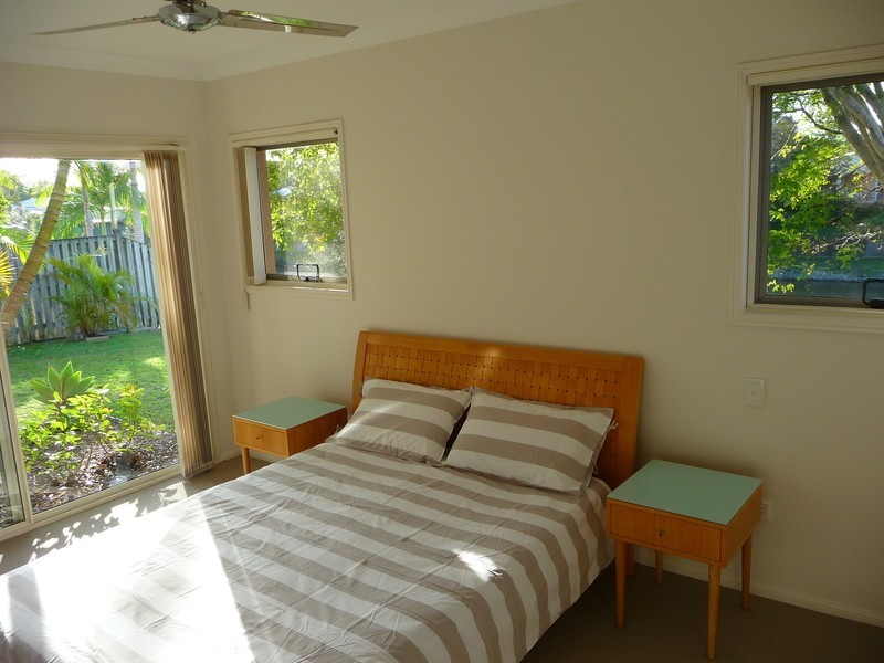 39 Gardendale Crescent, Burleigh Waters QLD 4220