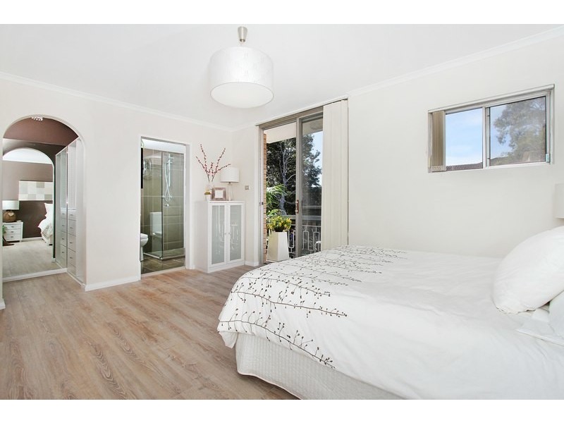 2/9 Regent Street, Dee Why NSW 2099