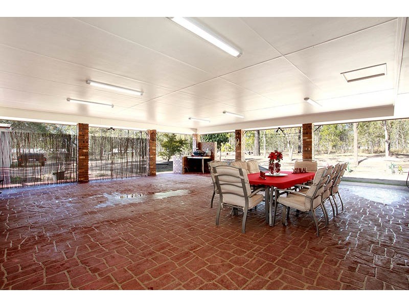 75 Walnut Drive, Brightview QLD 4311
