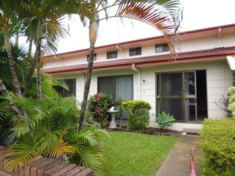 4/84 Queens Road, Hermit Park QLD 4812