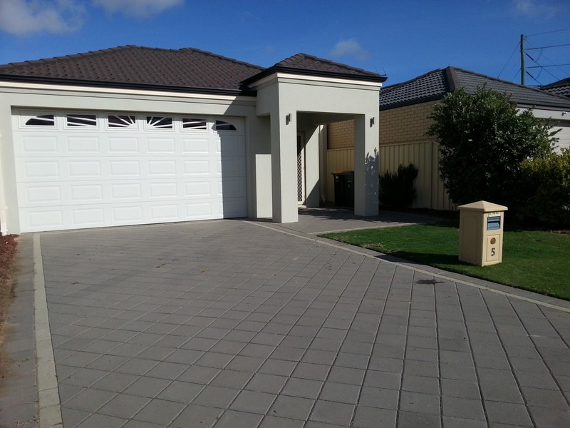 5 Idaho Court, Landsdale WA 6065