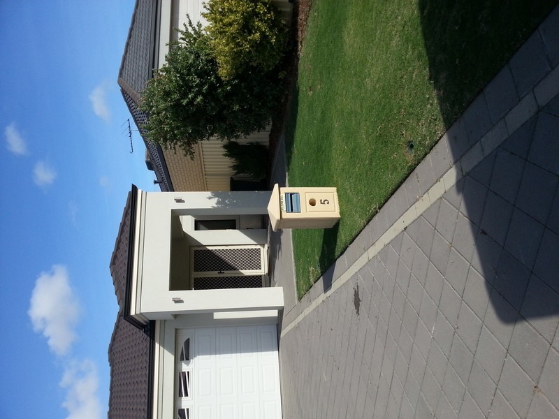 5 Idaho Court, Landsdale WA 6065