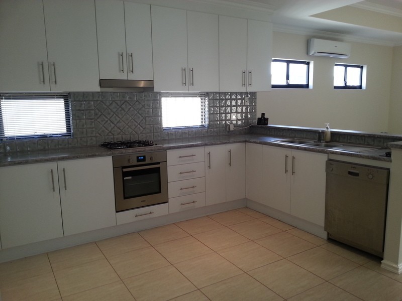 5 Idaho Court, Landsdale WA 6065