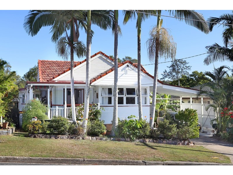 7 Ulric Street, Indooroopilly QLD 4068