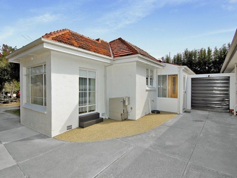 1/4 Wilkins Avenue, Beaumaris VIC 3193