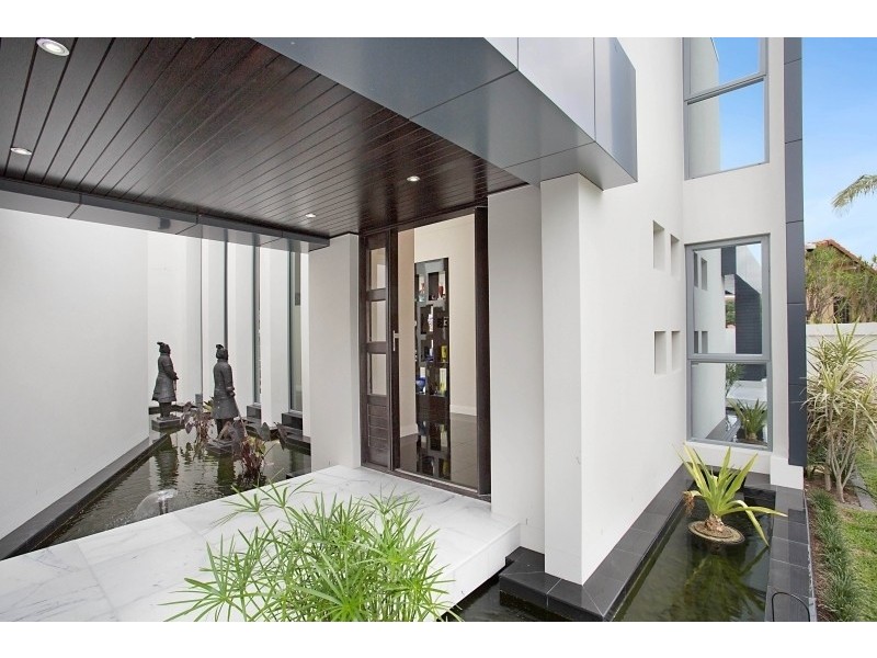 25 Buccaneer Court, Paradise Waters QLD 4217