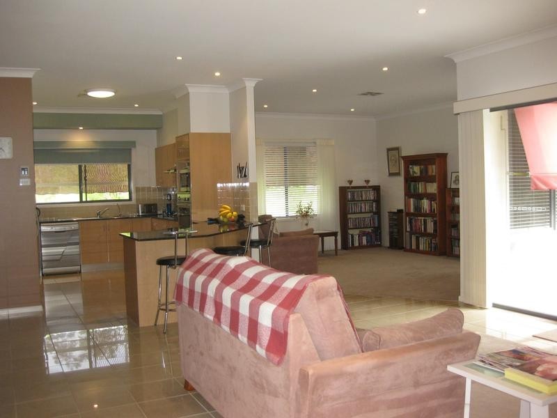 11 Woodrow Way, East Maitland NSW 2323