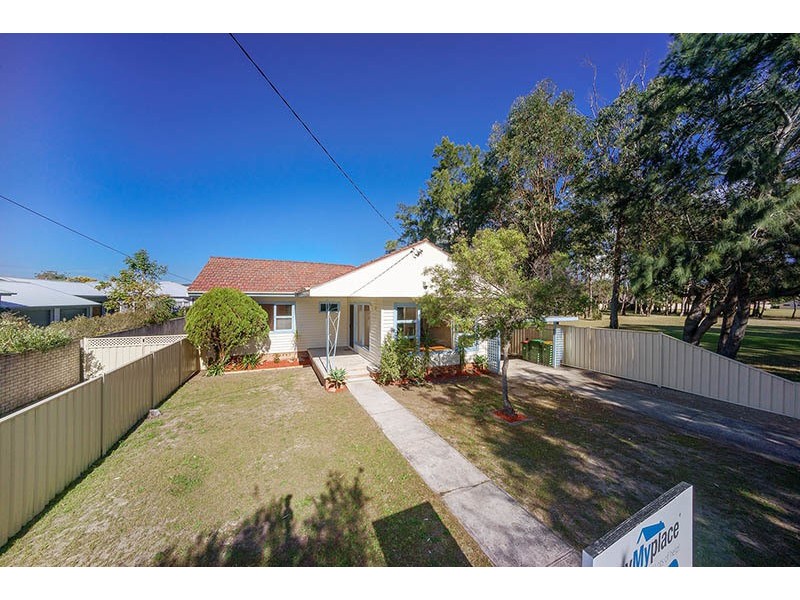 1/30 Hood Street, Ettalong Beach NSW 2257