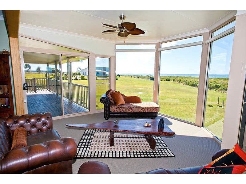 35 Watermans Way, River Heads QLD 4655