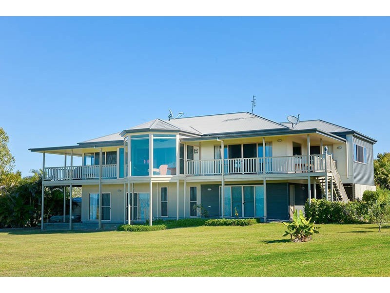 35 Watermans Way, River Heads QLD 4655