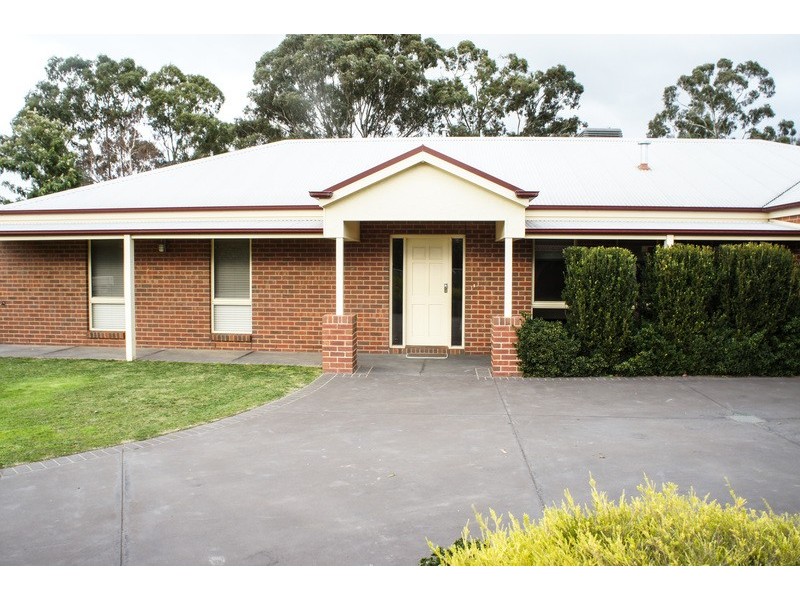 7 McGrath Crt, Tatura VIC 3616