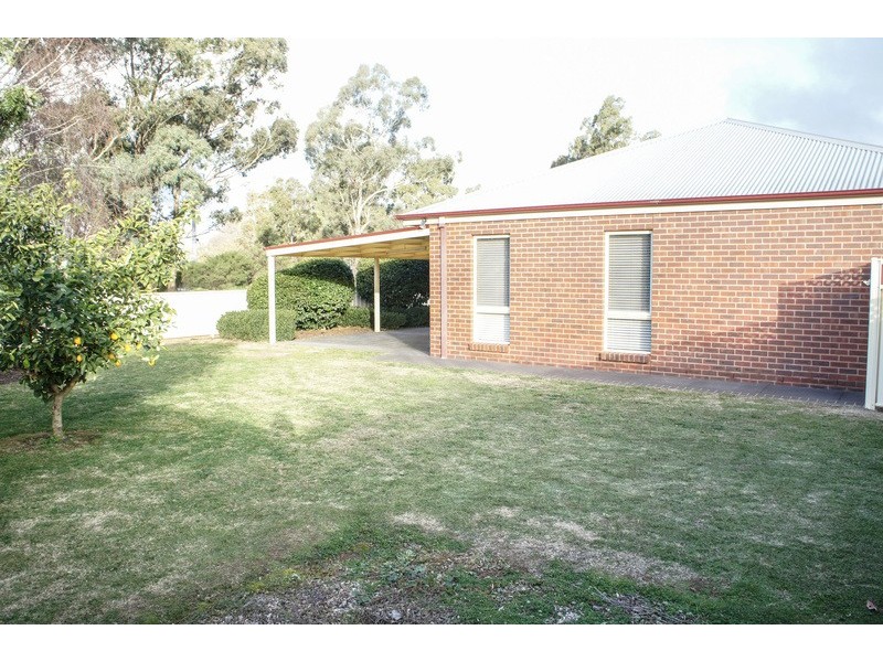7 McGrath Crt, Tatura VIC 3616