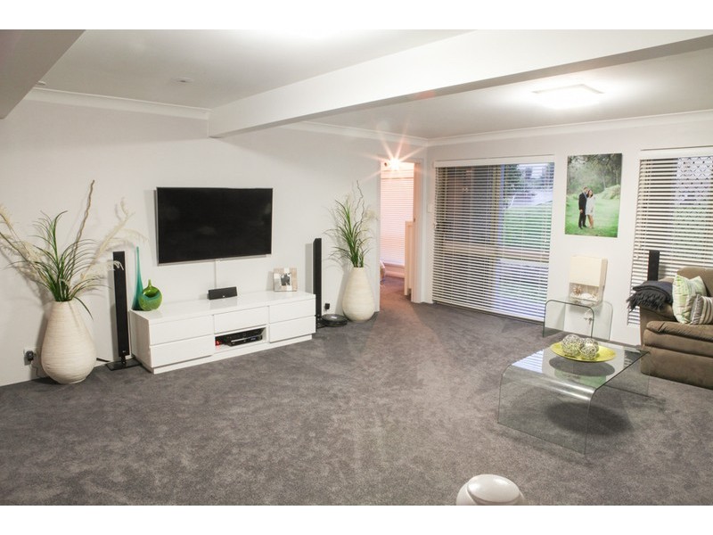 34 Carlisle Row, Fishing Point NSW 2283