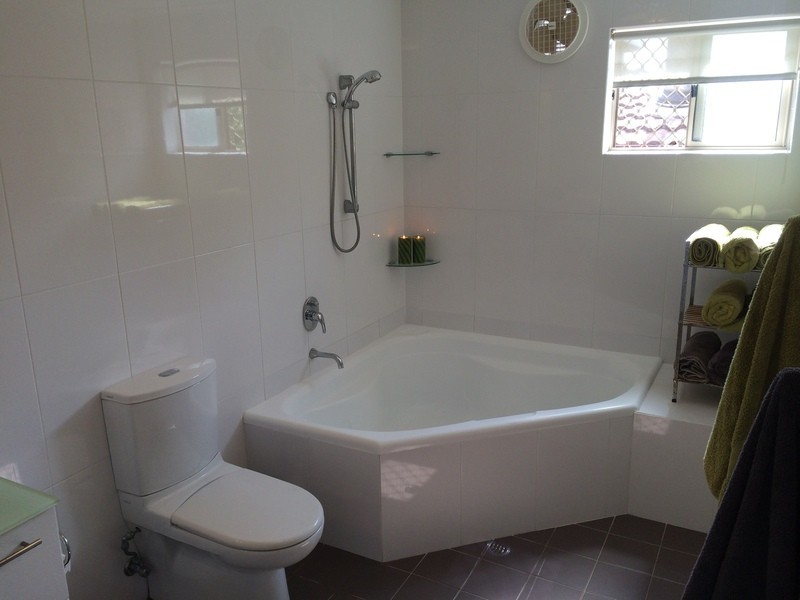 34 Carlisle Row, Fishing Point NSW 2283