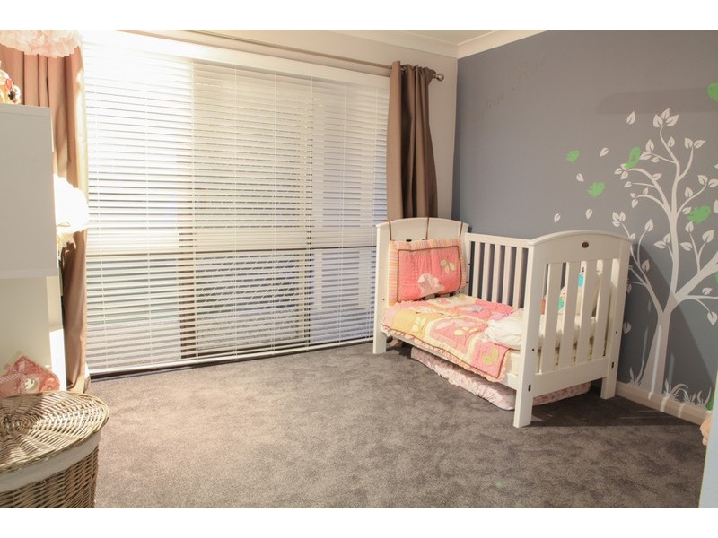 34 Carlisle Row, Fishing Point NSW 2283