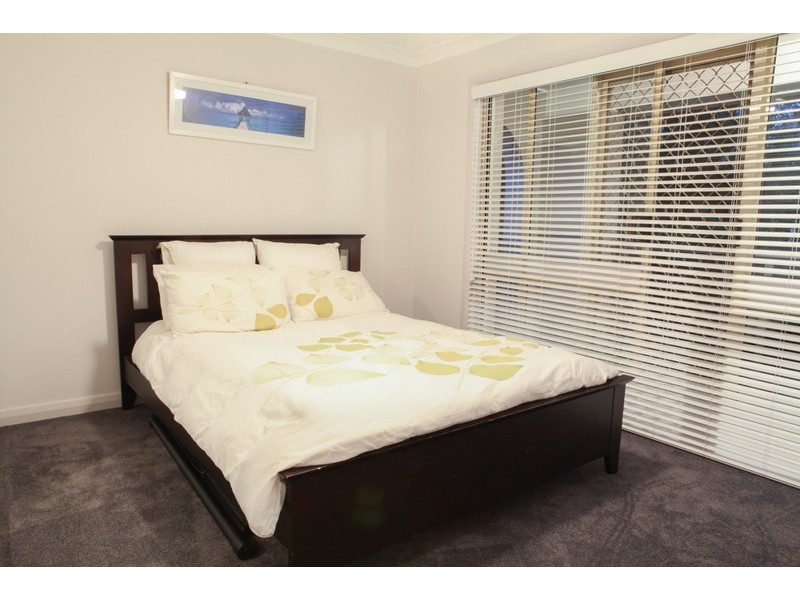 34 Carlisle Row, Fishing Point NSW 2283