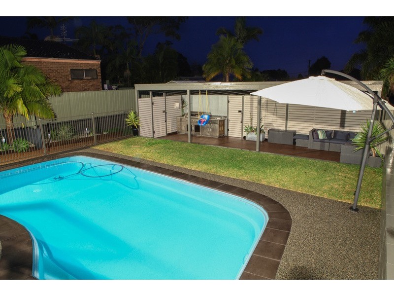 34 Carlisle Row, Fishing Point NSW 2283