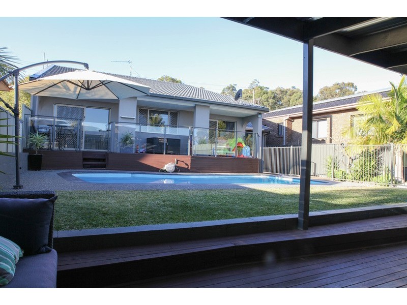 34 Carlisle Row, Fishing Point NSW 2283