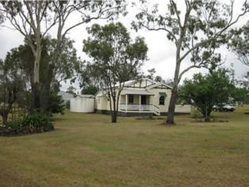 145 Henningsen Road, Oakey QLD 4401