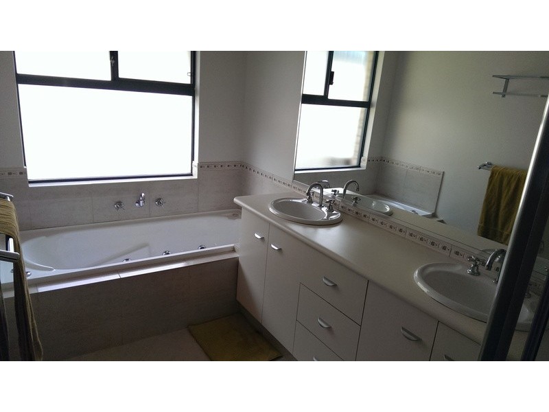 254  Steere St, Collie WA 6225