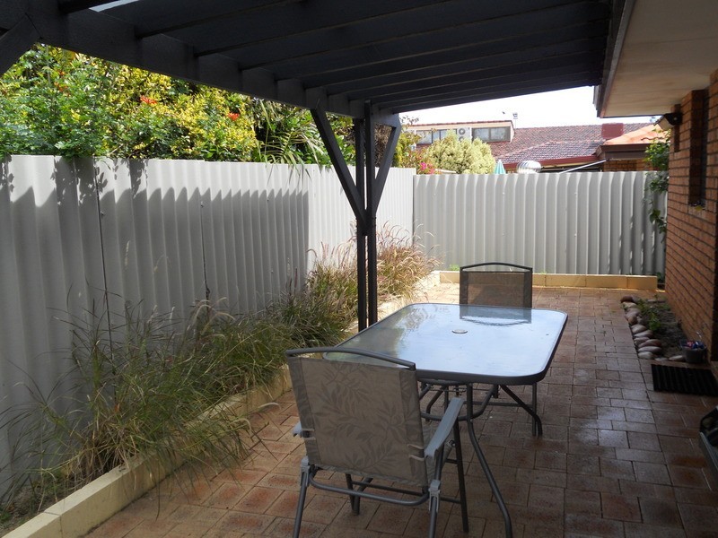 17/67 Gibson Avenue, Padbury WA 6025