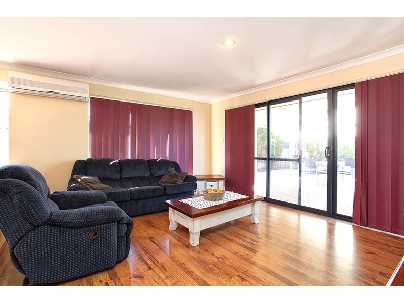 16 Broughton way, Rockingham WA 6168