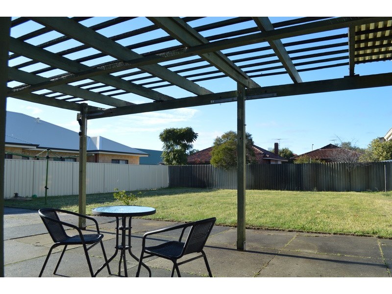 19 Jenever Place, Bentley WA 6102