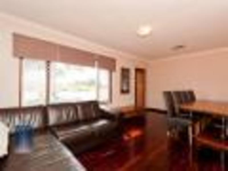 19 Jenever Place, Bentley WA 6102