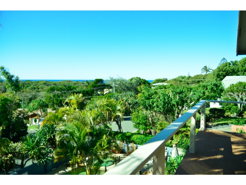 37 Lorilet Street, Peregian Beach QLD 4573