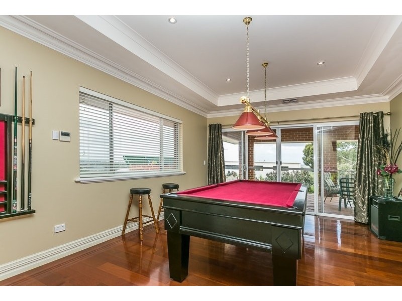 3 James Street, Swan View WA 6056