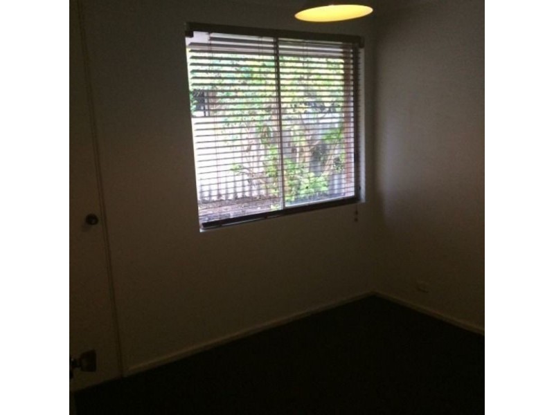 14 Hartland Place, Yanchep WA 6035