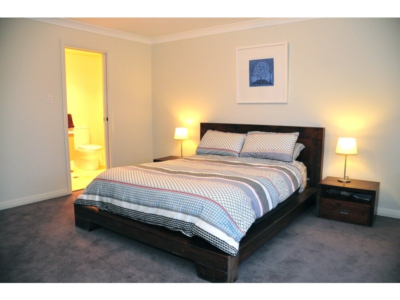 17 Saunders Road, Camden South NSW 2570