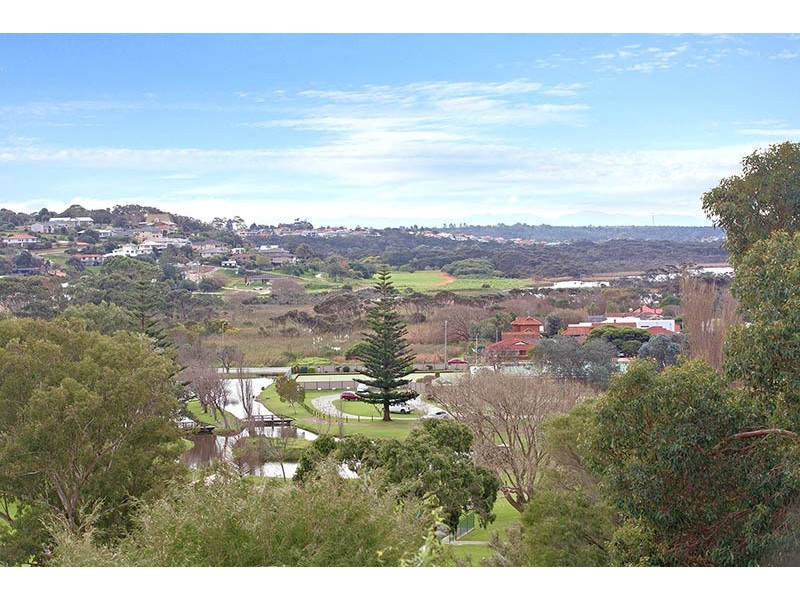 15 Wylie Crescent, Middleton Beach WA 6330