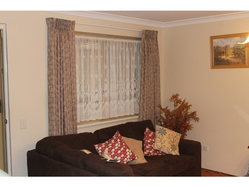 2/30 Victoria Parade, Midvale WA 6056