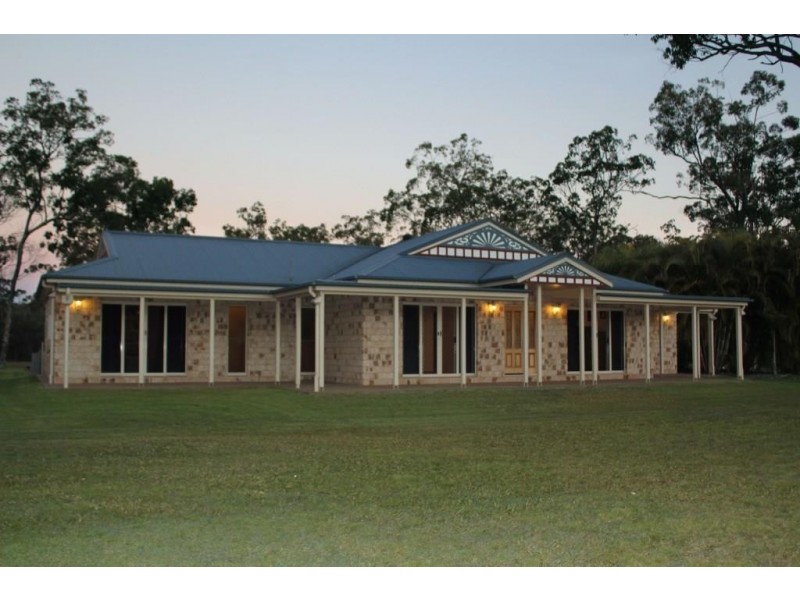 9 Hannah Court, Moore Park Beach QLD 4670