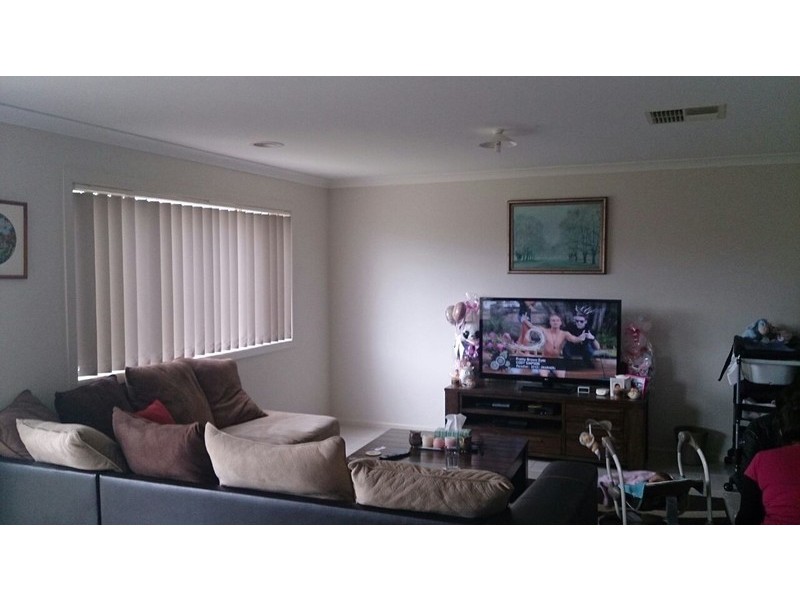17 Autumn Fields drive, Cranbourne North VIC 3977