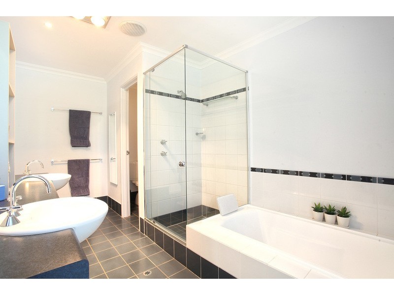 19  Brora Grove, Boya WA 6056