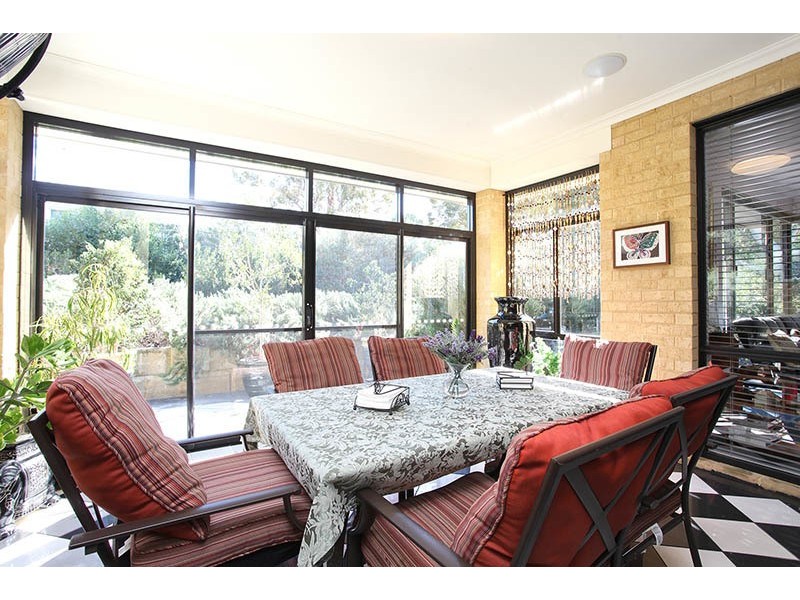 19  Brora Grove, Boya WA 6056