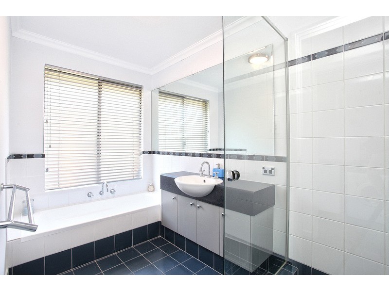 19  Brora Grove, Boya WA 6056