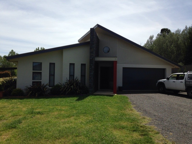 1 Banksia Lane, Cooma NSW 2630