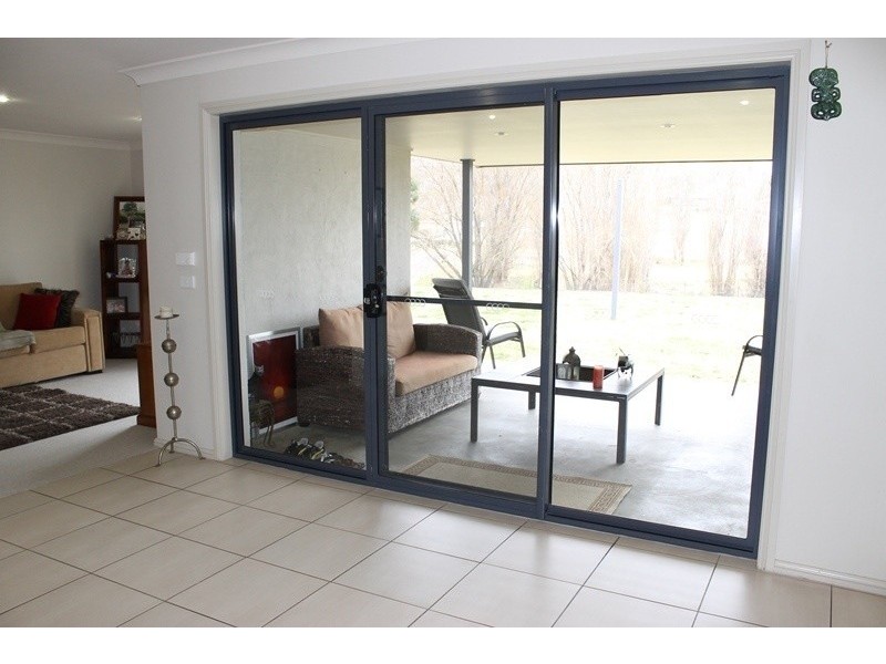 1 Banksia Lane, Cooma NSW 2630